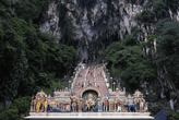 マレーシア随一のヒンドゥー教の聖地バツー洞窟
